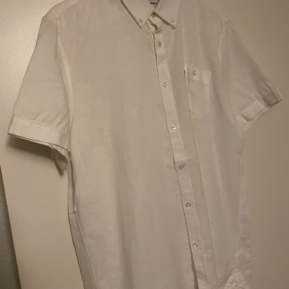 Five Four White Short Sleeve Button Up T M